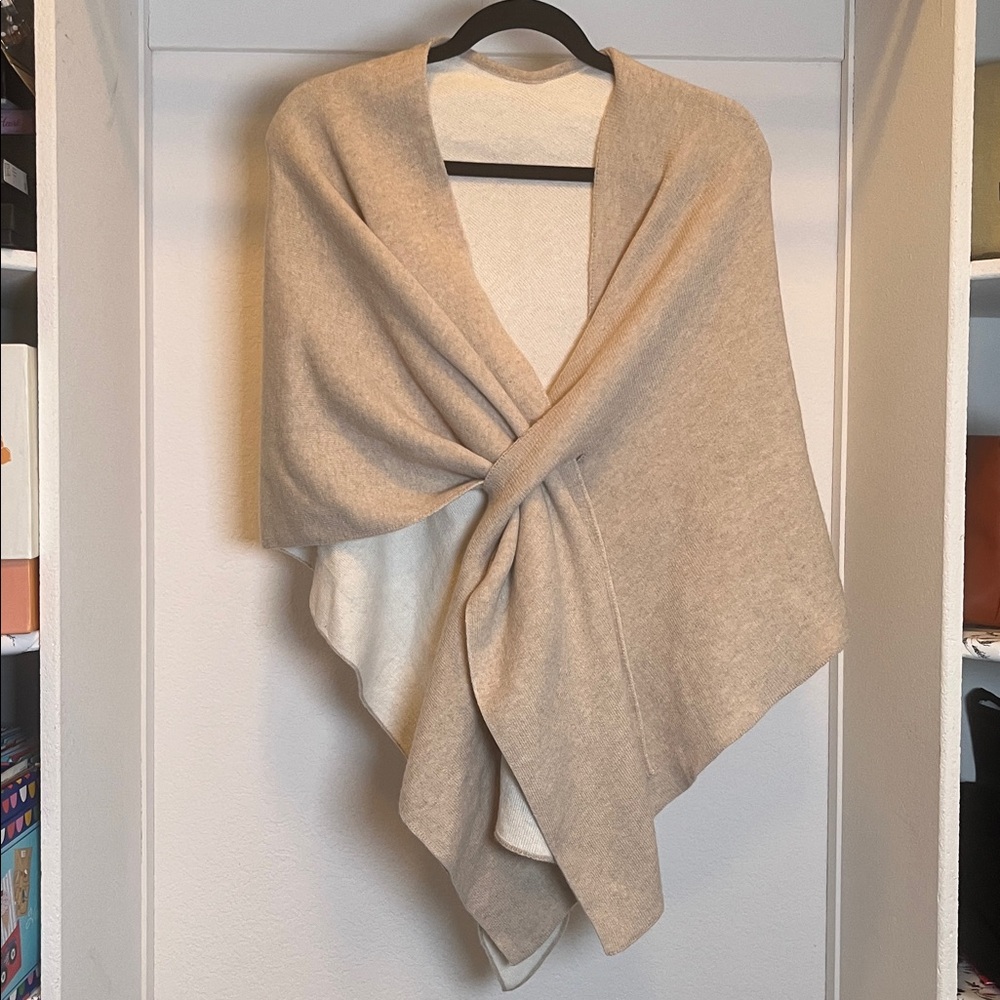 Tina Stephens Italian Merino Wool Cashmere reversible Taupe cream wrap loop